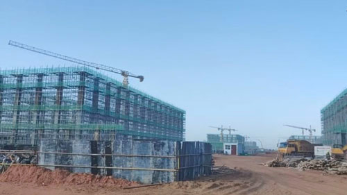 鎮(zhèn)江市盤扣式腳手架租賃 廠家搭建中