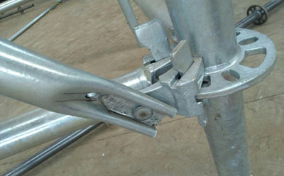 盤扣式腳手架安裝